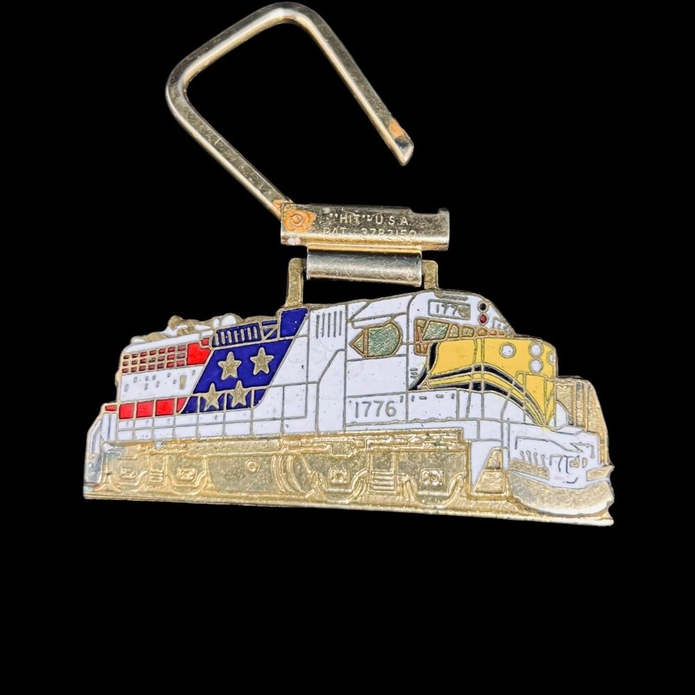Vintage Gold Tone W/Red, White And Blue Enamel Train Locomotive Key FOB (5353)